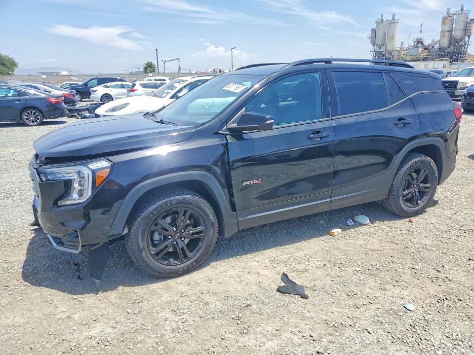 GMC TERRAIN 2022 с VIN 3GKALYEVXNL280555 - Снимка от търг