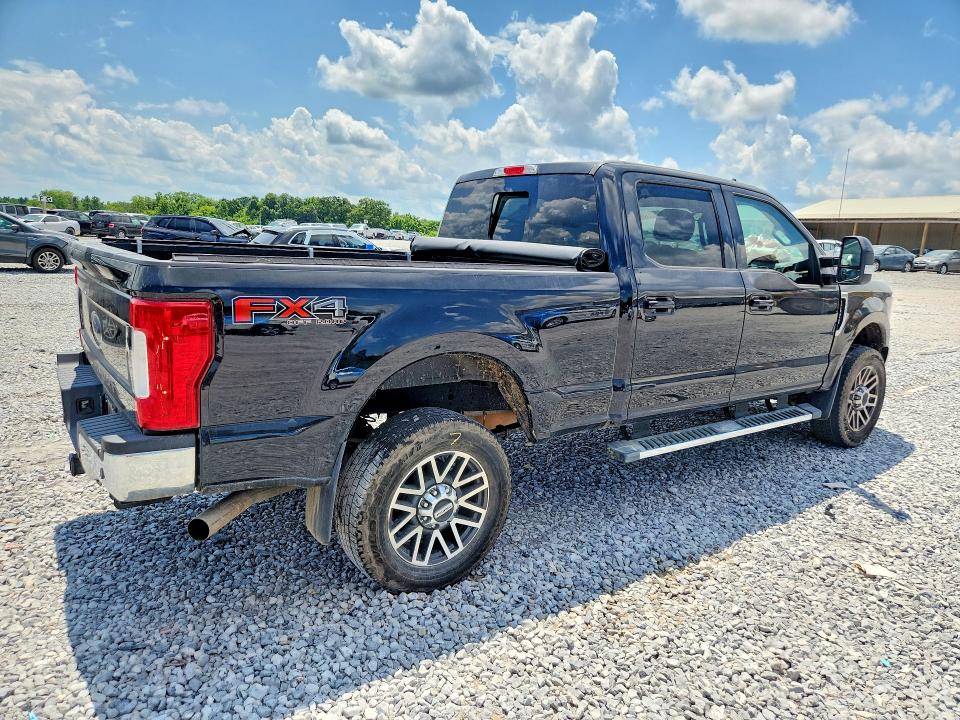 Photo 3 from auction – 2019 FORD F250 with VIN 1FT7W2B61KED45747
