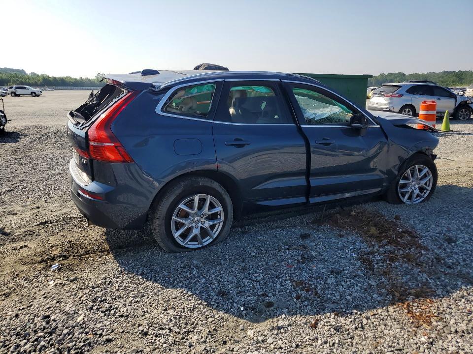 Photo 3 from auction – 2018 VOLVO XC60 with VIN YV4102RK4J1064572
