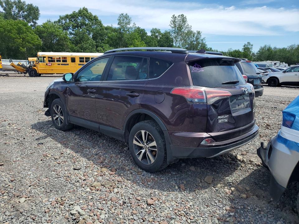 Photo 2 from auction – 2018 TOYOTA RAV4 with VIN 2T3RFREV0JW819473