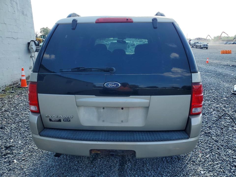 Photo 6 from auction – 2004 FORD EXPLORER with VIN 1FMZU73K94UB32380