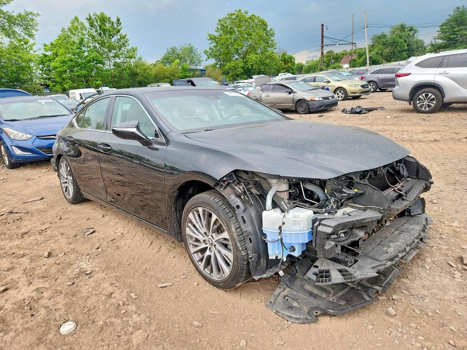 Photo 4 from auction – 2021 LEXUS ES 350 with VIN 58ADZ1B11MU091625