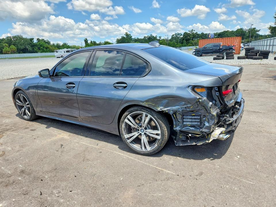 Photo 2 from auction – 2022 BMW 330E with VIN WBA5P7C05NFL65779