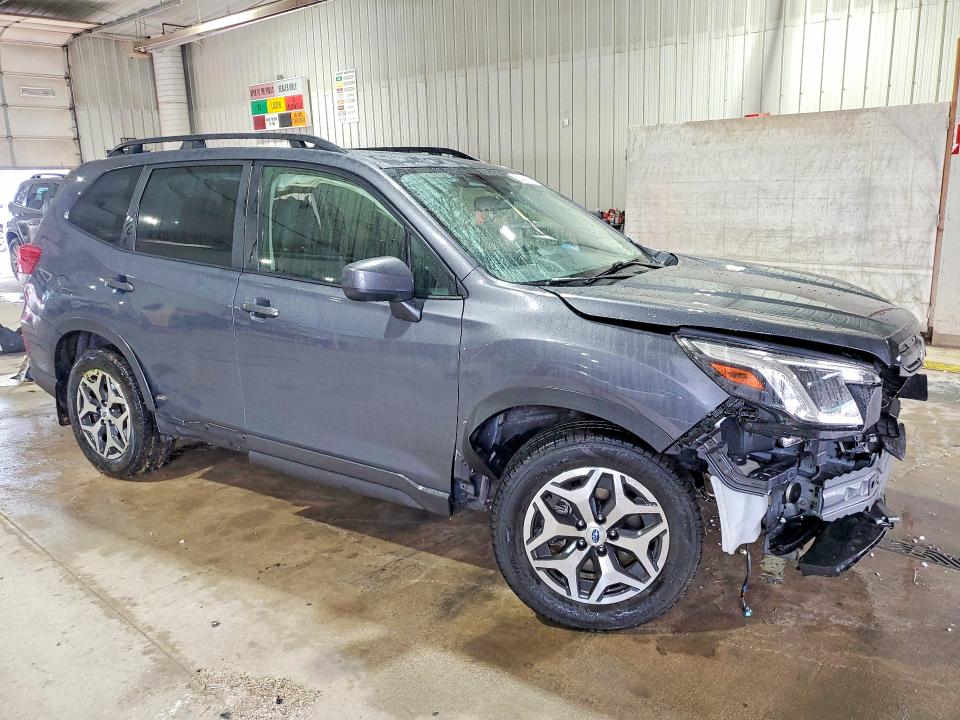 Photo 4 from auction – 2022 SUBARU FORESTER with VIN JF2SKADCXNH507706