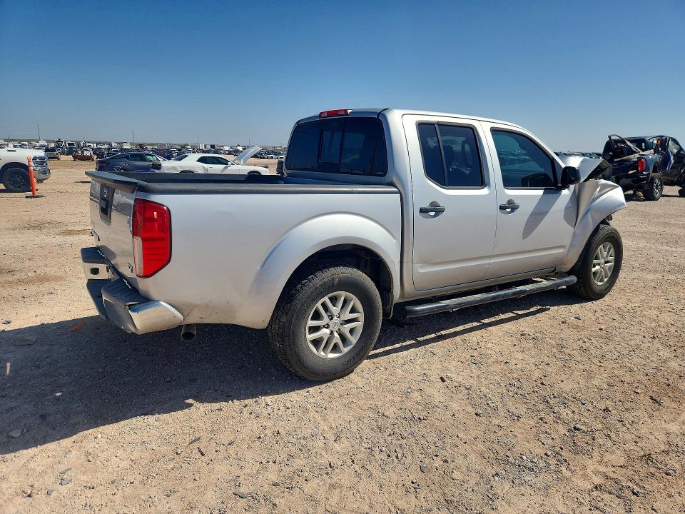 Photo 3 from auction – 2015 NISSAN FRONTIER with VIN 1N6AD0ER4FN761090
