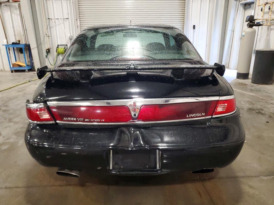 Photo 6 from auction – 1998 LINCOLN MARK VIII with VIN 1LNFM91V2WY635501