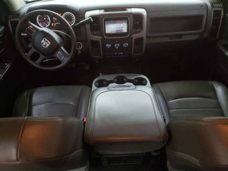 Снимка 8 от търг – 2015 RAM 2500 с VIN 3C6UR5CL7FG500985