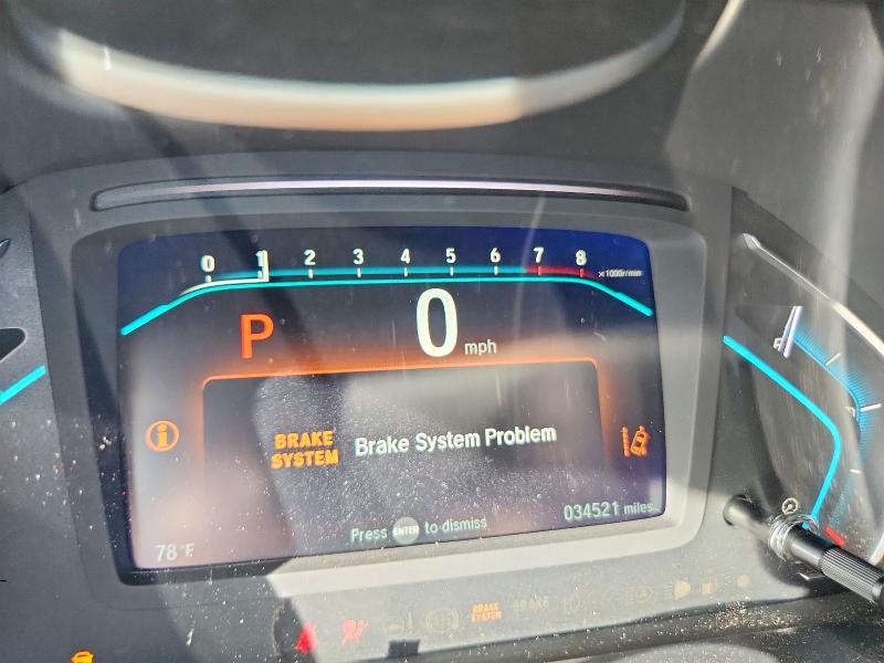 Photo 9 from auction – 2018 HONDA ODYSSEY with VIN 5FNRL6H50JB110728