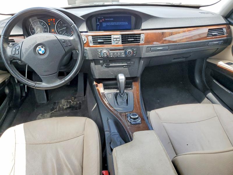 Photo 8 from auction – 2011 BMW 328 with VIN WBAPH7C50BE683232