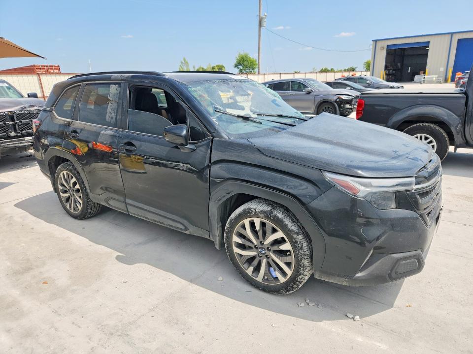 Photo 4 from auction – 2025 SUBARU FORESTER with VIN JF2SLDTC4SH578816
