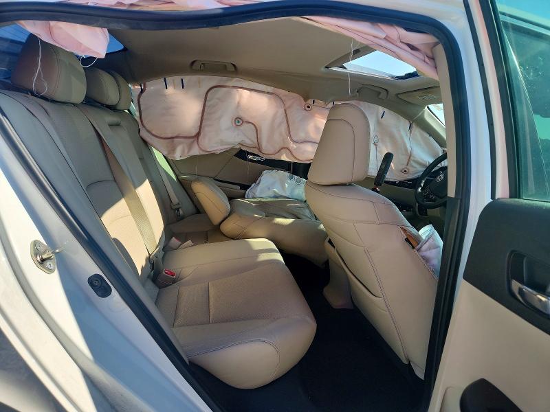 Photo 10 from auction – 2016 HONDA ACCORD with VIN 1HGCR2F94GA216458