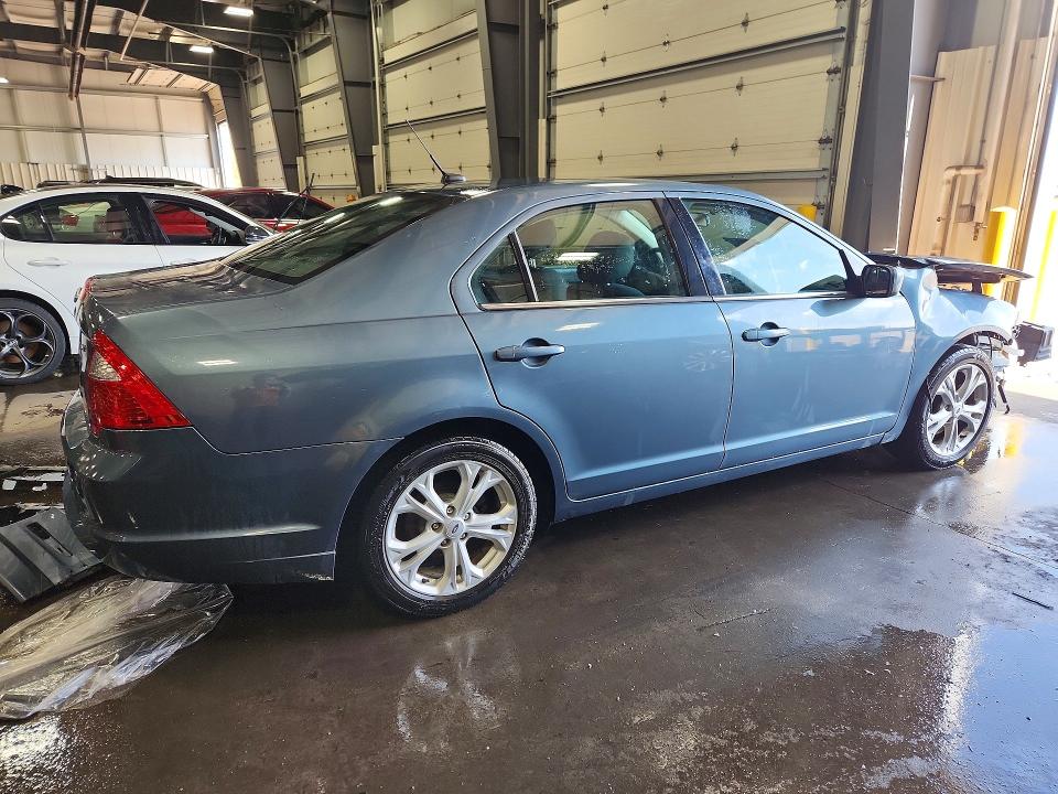Photo 3 from auction – 2012 FORD FUSION with VIN 3FAHP0HA9CR167074