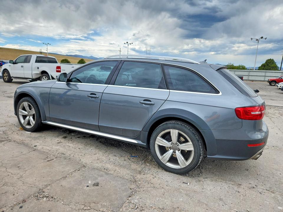 Photo 2 from auction – 2013 AUDI A4 ALLROAD with VIN WA1UFAFL0DA068770