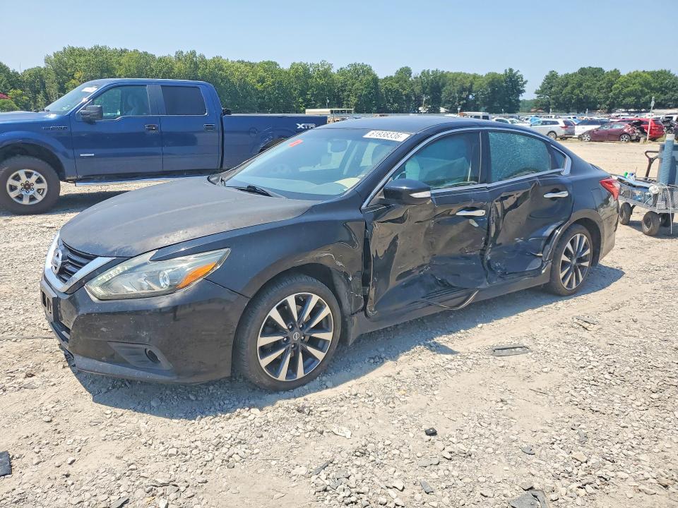 NISSAN ALTIMA 2017 with VIN 1N4AL3AP2HC126336 - Photo from auction