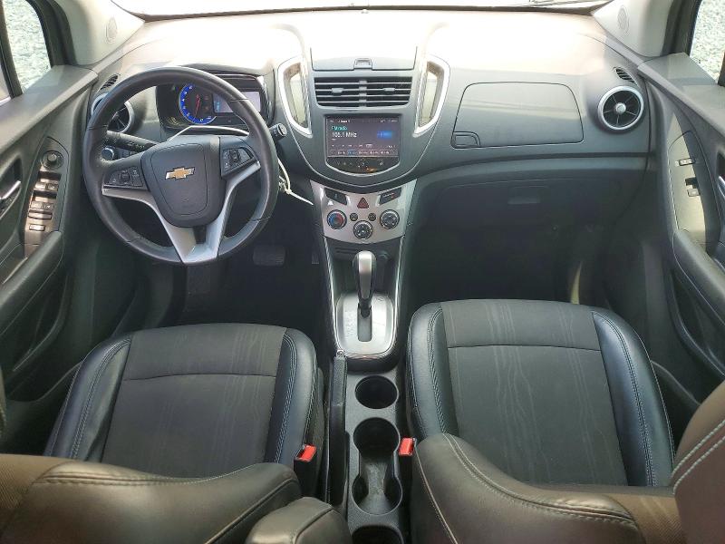 Photo 8 from auction – 2016 CHEVROLET TRAX with VIN 3GNCJLSB8GL159444