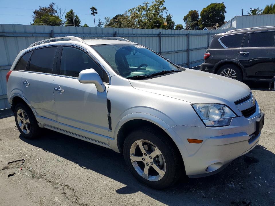 Photo 4 from auction – 2014 CHEVROLET CAPTIVA with VIN 3GNAL3EK2ES528153