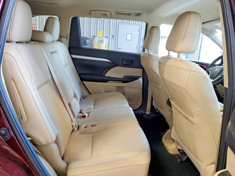 Photo 11 from auction – 2019 TOYOTA HIGHLANDER with VIN 5TDBZRFH7KS728009