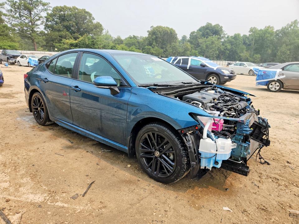 Photo 4 from auction – 2025 TOYOTA CAMRY with VIN 4T1DAACK3SU082671