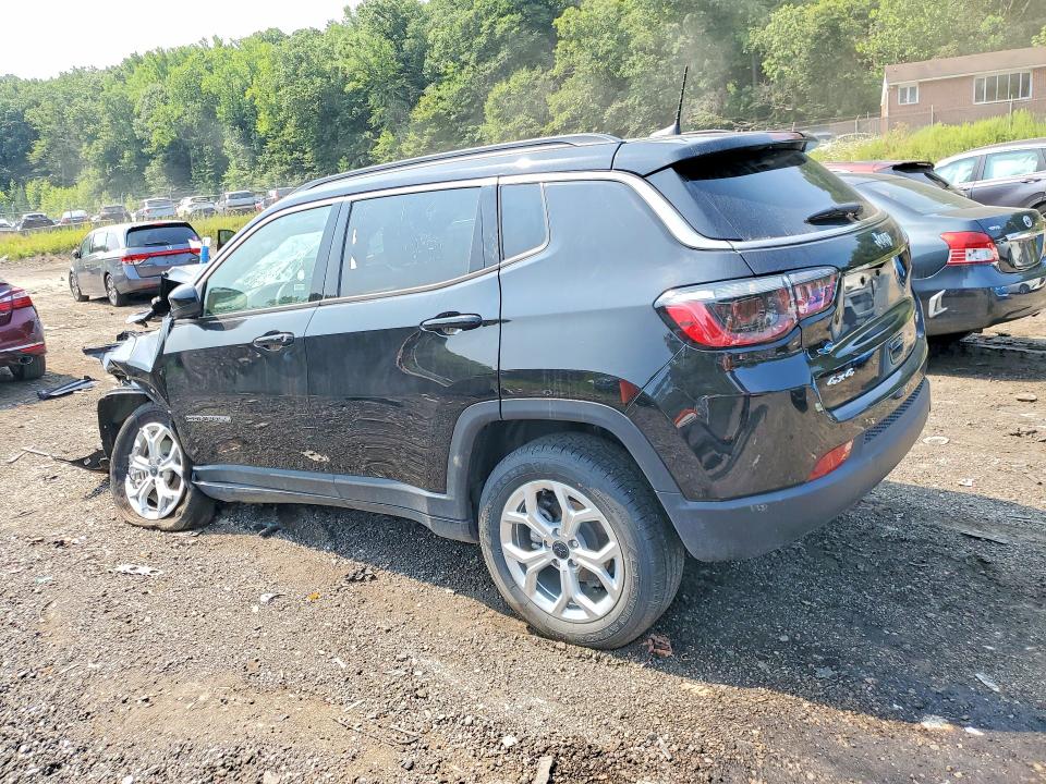 Photo 2 from auction – 2025 JEEP COMPASS with VIN 3C4NJDBN3ST617353
