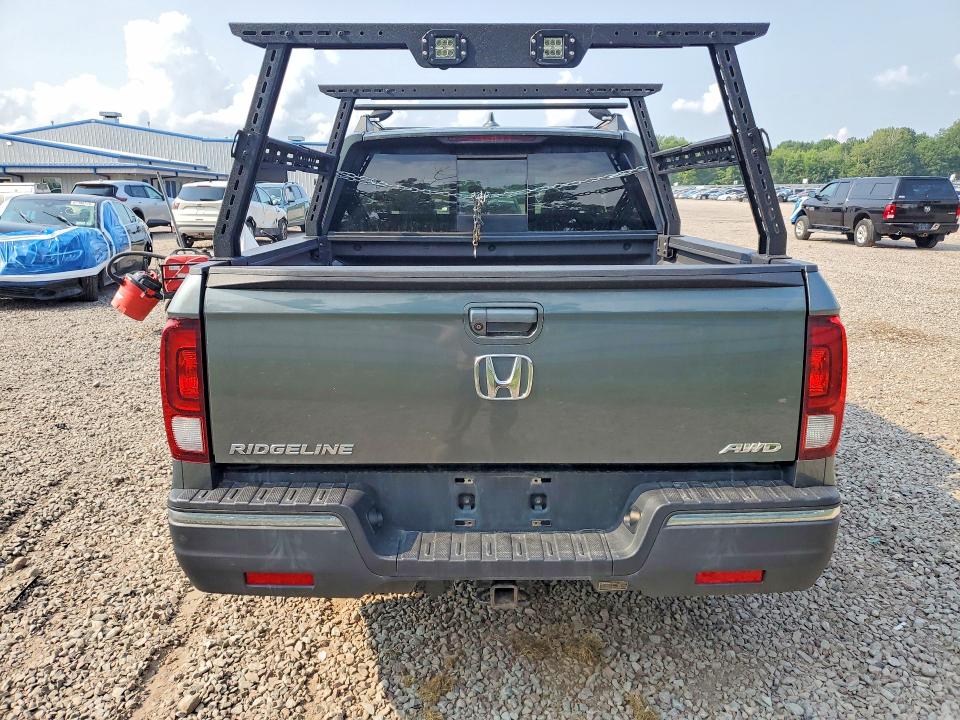 Photo 6 from auction – 2019 HONDA RIDGELINE with VIN 5FPYK3F55KB040782