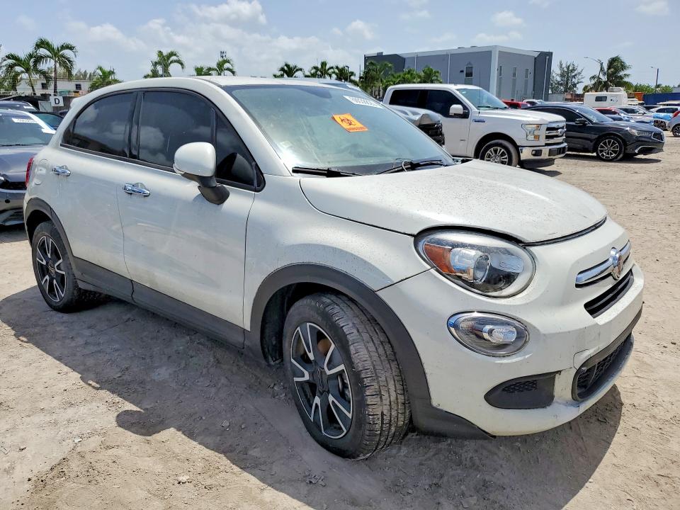Photo 4 from auction – 2017 FIAT 500X with VIN ZFBCFXAB7HP545221