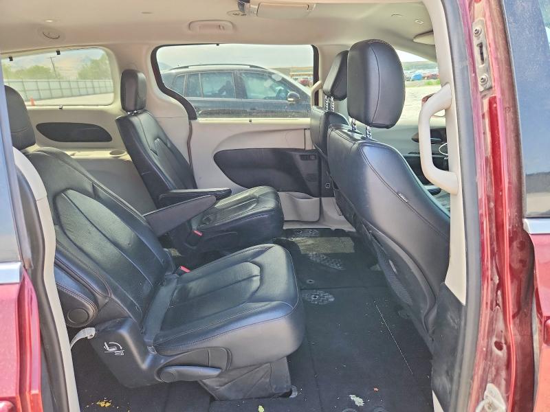 Photo 11 from auction – 2018 CHRYSLER PACIFICA with VIN 2C4RC1BG0JR156867
