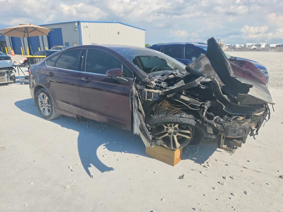 Photo 4 from auction – 2018 FORD FUSION with VIN 3FA6P0HD6JR224166