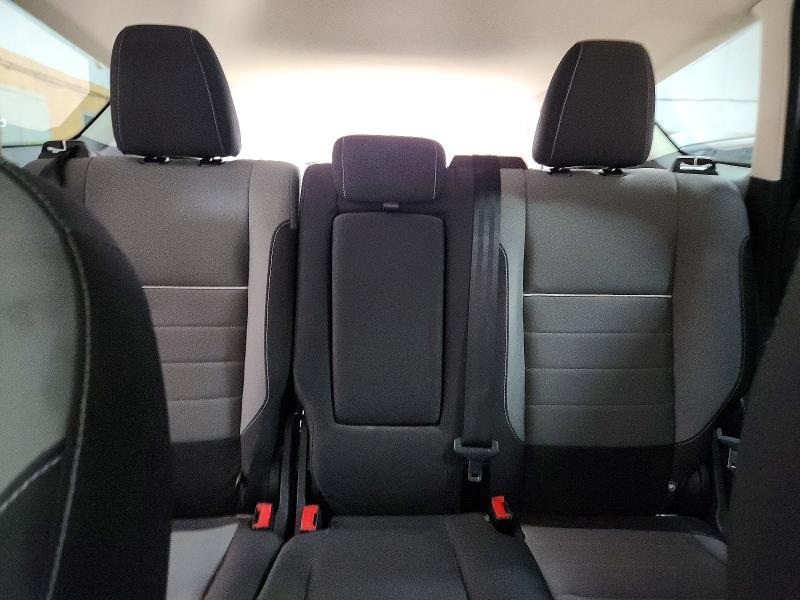 Photo 10 from auction – 2014 FORD ESCAPE with VIN 1FMCU9G9XEUD49446