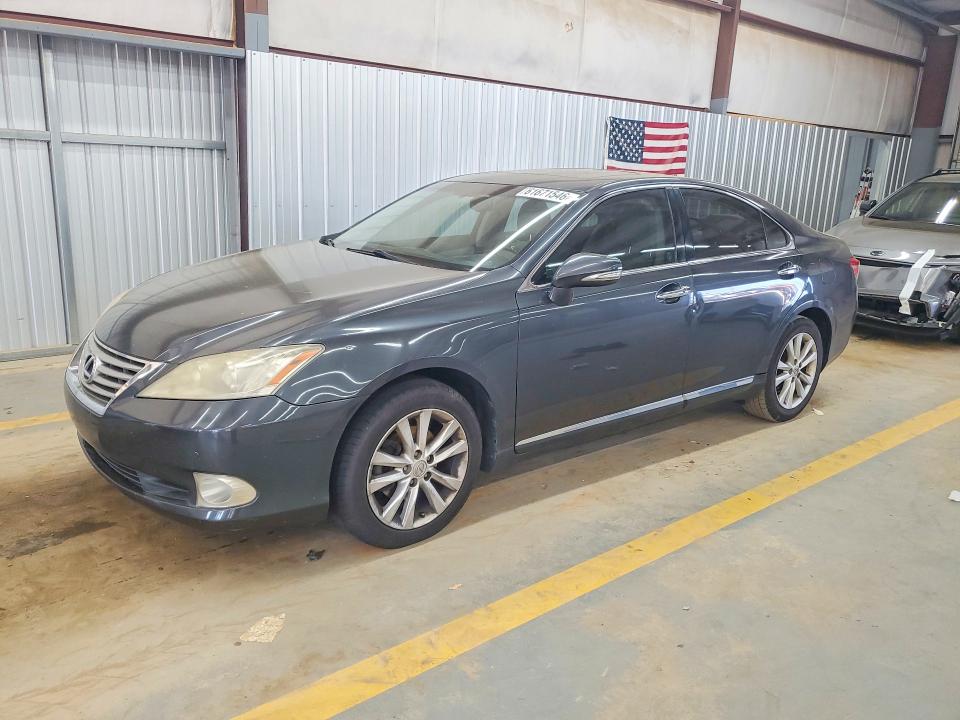 LEXUS ES 2010 with VIN JTHBK1EG6A2385616 - Photo from auction