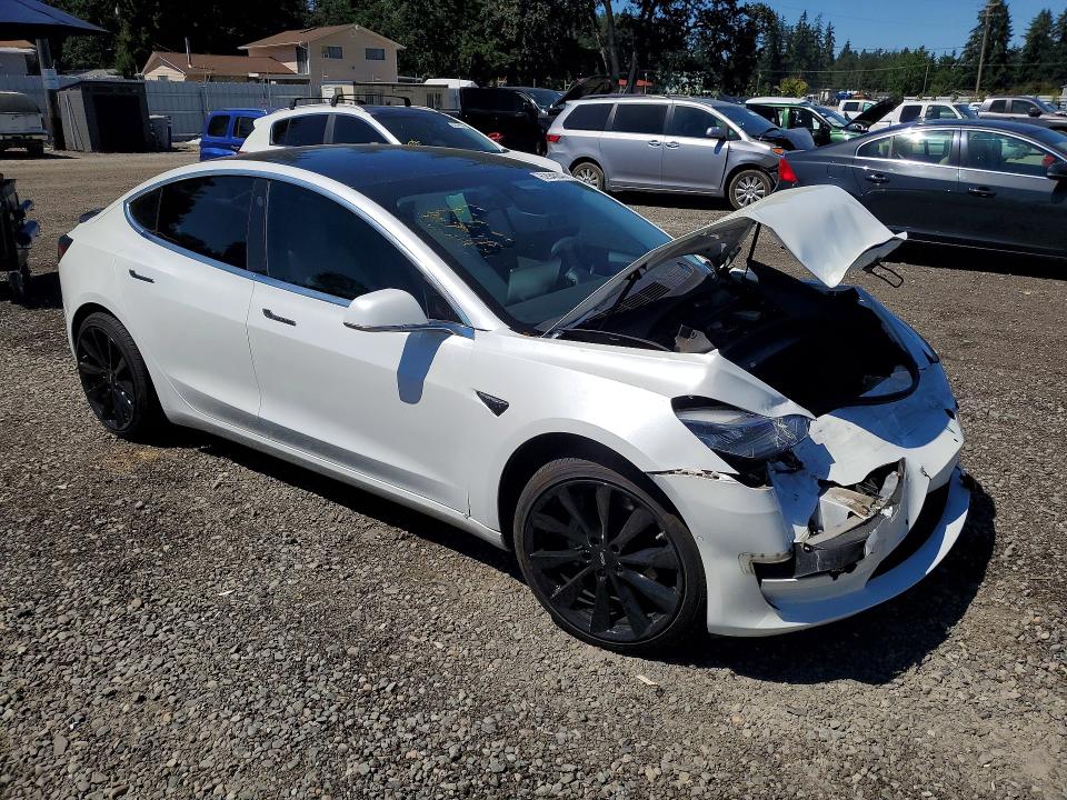 Photo 4 from auction – 2020 TESLA MODEL 3 with VIN 5YJ3E1EB2LF669004