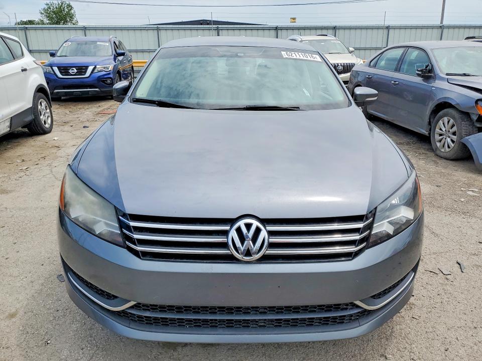 Photo 5 from auction – 2015 VOLKSWAGEN PASSAT with VIN 1VWBS7A30FC027921