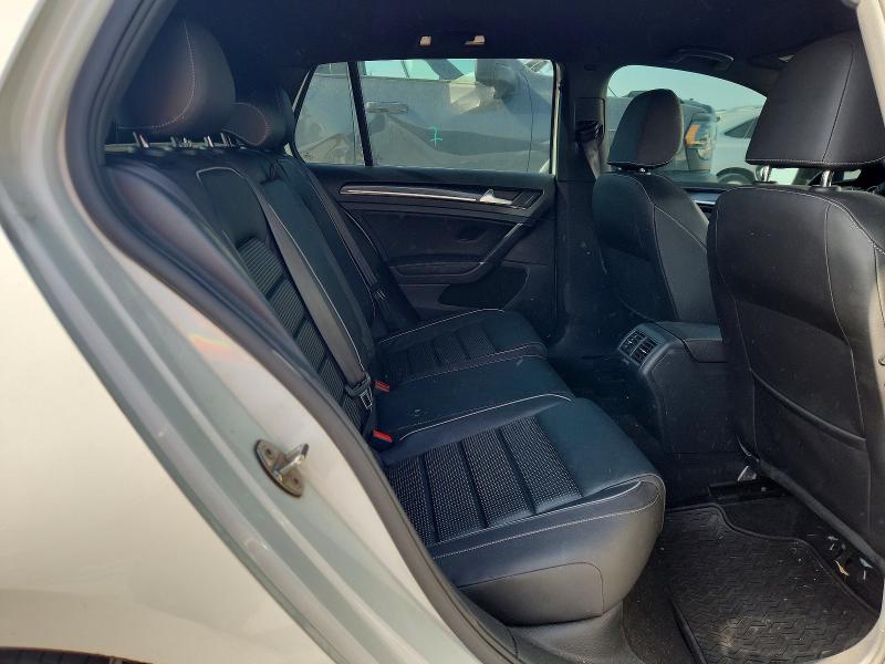 Photo 10 from auction – 2019 VOLKSWAGEN GOLF R with VIN WVWVA7AU3KW143375
