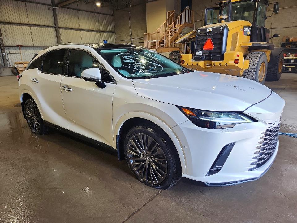 Photo 4 from auction – 2023 LEXUS RX 350H with VIN 2T2BBMCAXPC019424