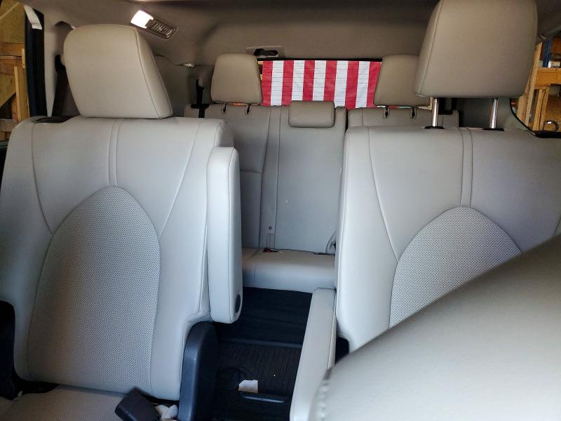 Photo 10 from auction – 2026 TOYOTA GRAND HIGHLANDER with VIN 5TDAAAB57TS107449