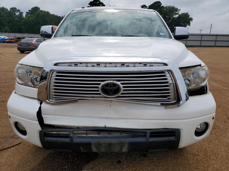 Photo 5 from auction – 2012 TOYOTA TUNDRA with VIN 5TFFY5F16CX123023