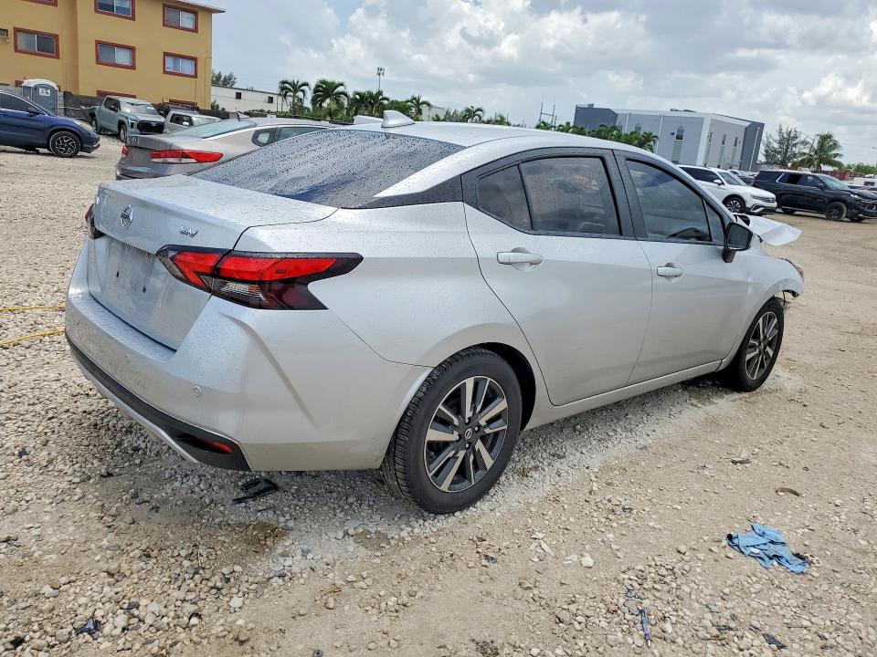 Photo 3 from auction – 2021 NISSAN VERSA with VIN 3N1CN8EV8ML872925