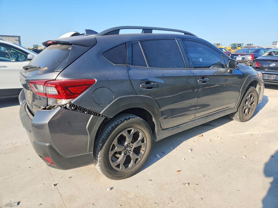 Photo 3 from auction – 2021 SUBARU CROSSTREK with VIN JF2GTHSC3MH372064
