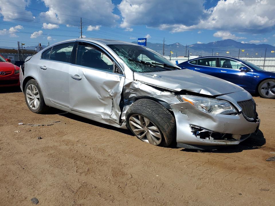 Photo 4 from auction – 2016 BUICK REGAL with VIN 2G4GL5EX0G9128596