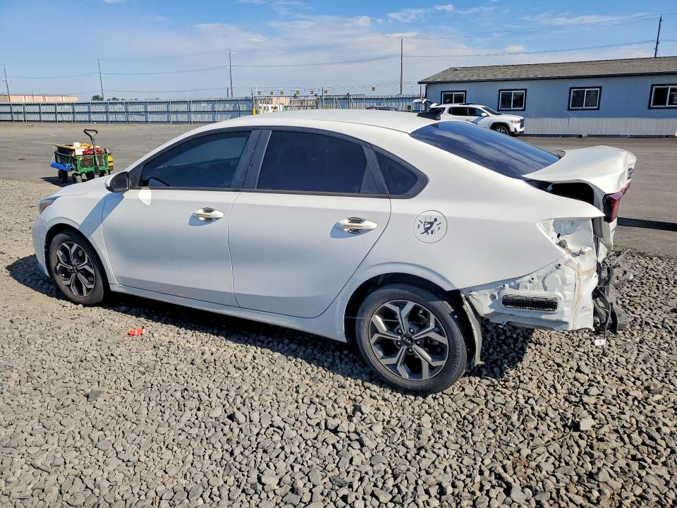 Photo 2 from auction – 2019 KIA FORTE with VIN 3KPF24AD2KE137254