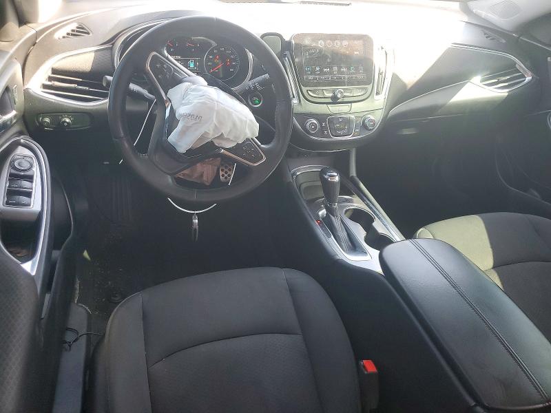 Photo 8 from auction – 2016 CHEVROLET MALIBU with VIN 1G1ZE5ST6GF353534