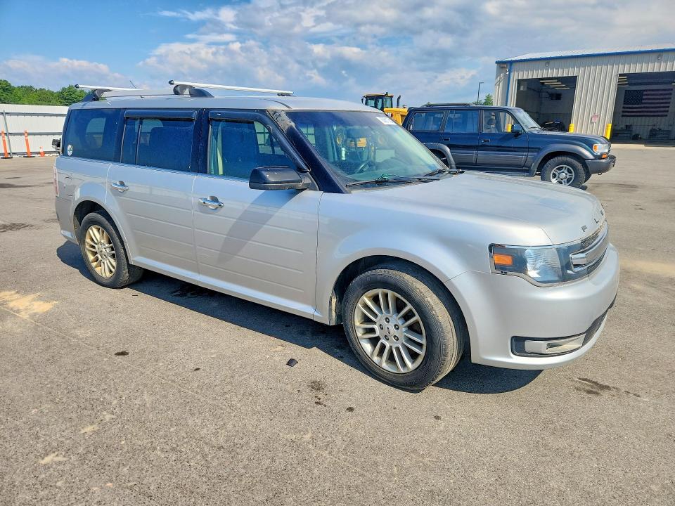 Photo 4 from auction – 2016 FORD FLEX with VIN 2FMHK6C83GBA11967