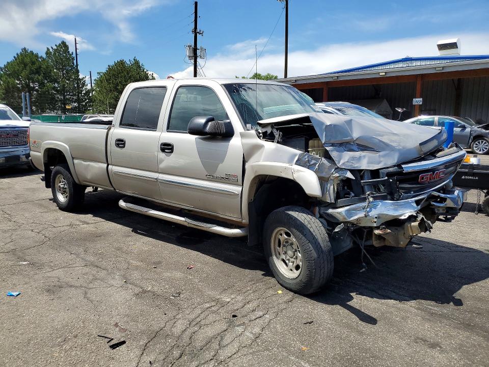 Photo 4 from auction – 2004 GMC SIERRA with VIN 1GTHK23104F152487
