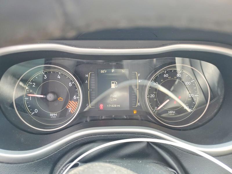 صورة رقم 9 من المزاد - 2014 JEEP CHEROKEE مع VIN 1C4PJLCBXEW249100