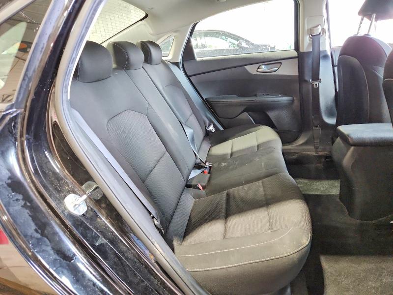 Photo 10 from auction – 2021 KIA FORTE with VIN 3KPF24AD8ME388668