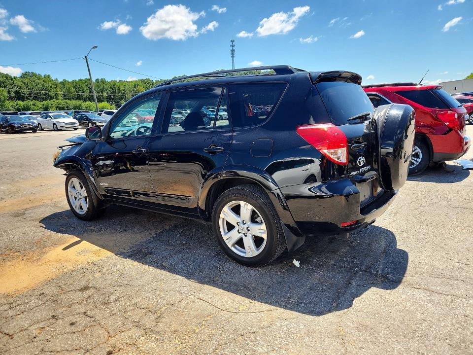Photo 2 from auction – 2006 TOYOTA RAV4 with VIN JTMZK32V265003845
