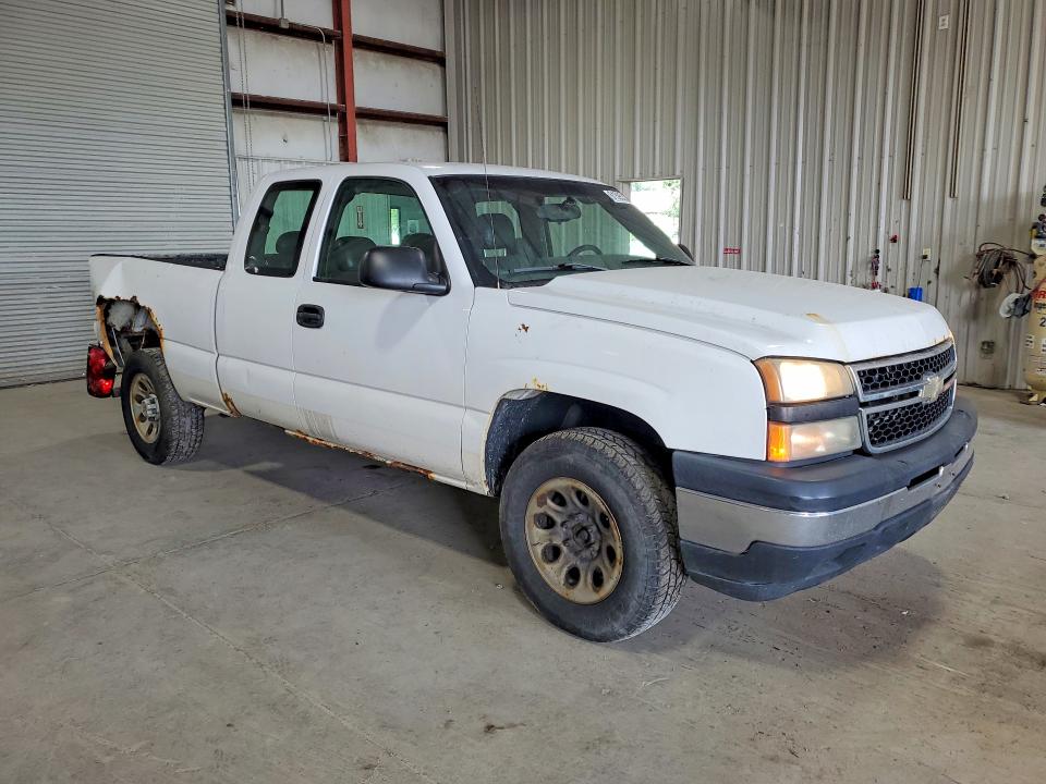 Photo 4 from auction – 2006 CHEVROLET SILVERADO with VIN 1GCEK19B56E168626
