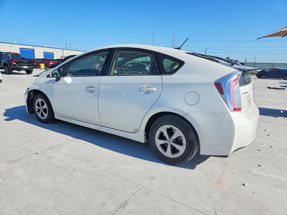 Photo 2 from auction – 2014 TOYOTA PRIUS with VIN JTDKN3DU7E1766026