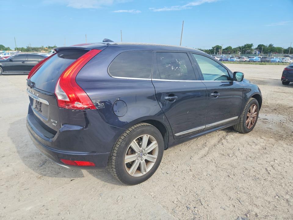 Photo 3 from auction – 2016 VOLVO XC60 with VIN YV4902RK2G2807056