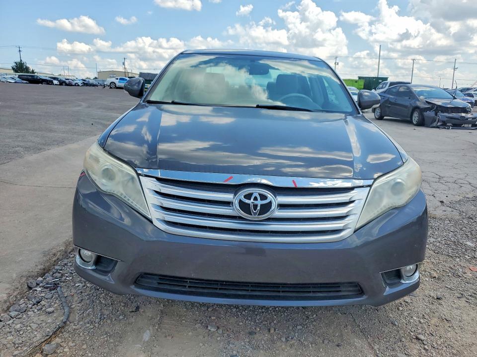 Photo 5 from auction – 2012 TOYOTA AVALON with VIN 4T1BK3DB1CU444514