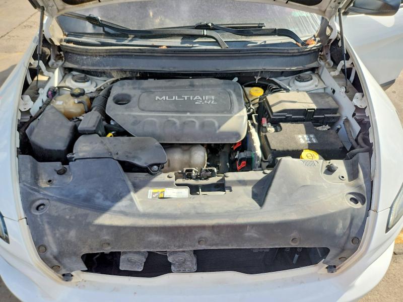 Photo 12 from auction – 2015 JEEP CHEROKEE with VIN 1C4PJLAB5FW525476